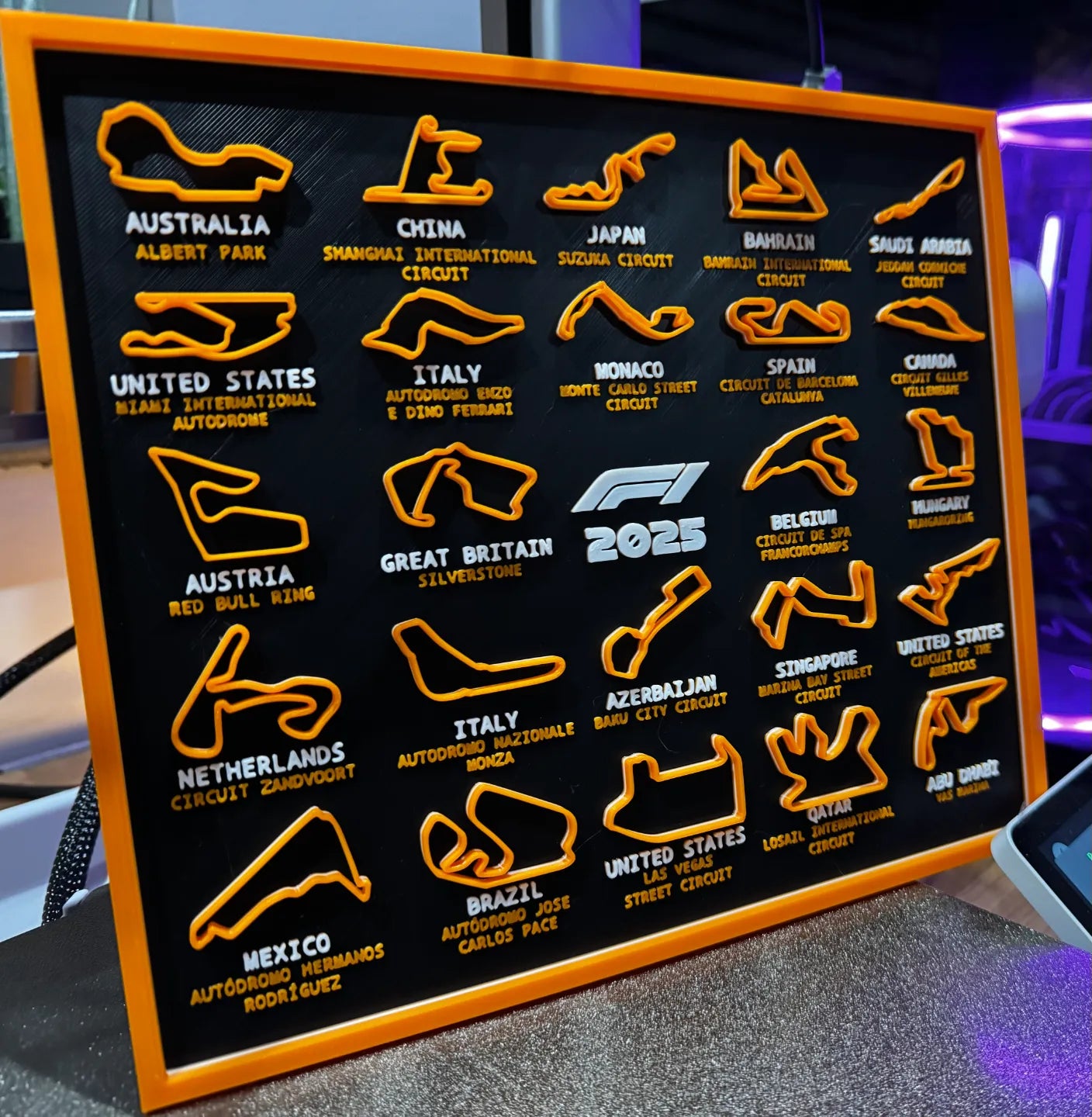 3D-Printed F1 Track Calendar β Full Season Set π