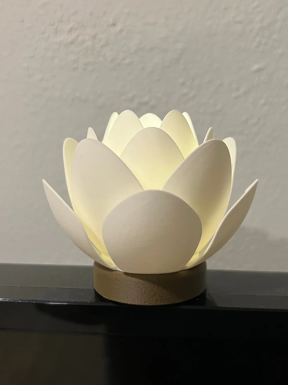 Lotus Flower Tea Light Lamp
