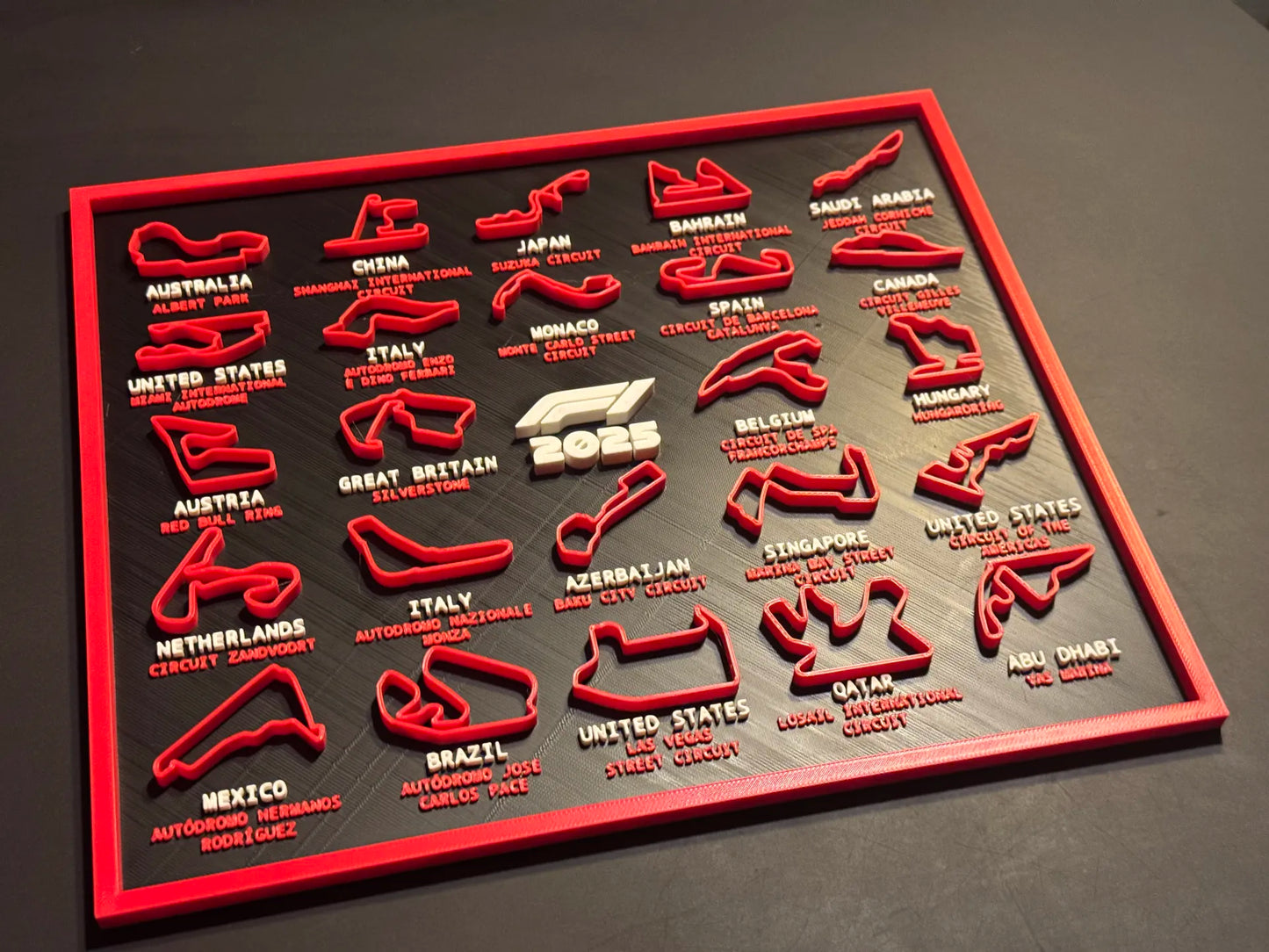 3D-Printed F1 Track Calendar β Full Season Set π