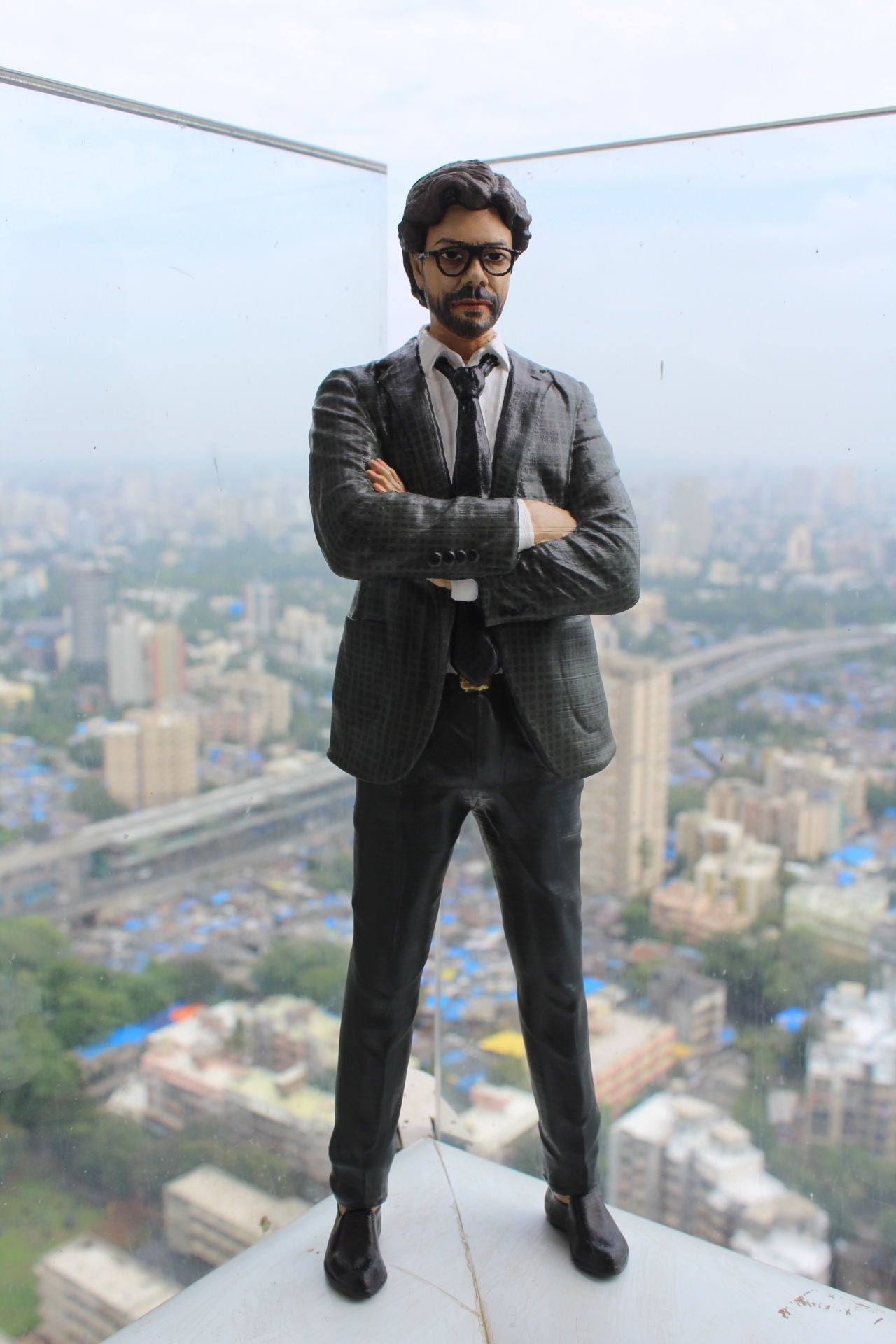 3D Printed Professor Figurine – Perfect Tribute for Heist Fans