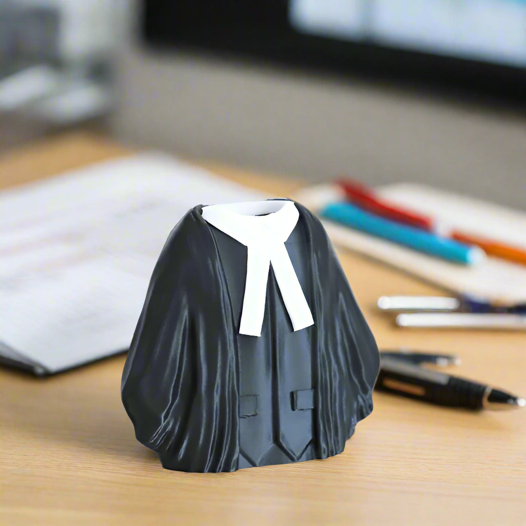 3D Printed Lawyer Coat Pen Stand
