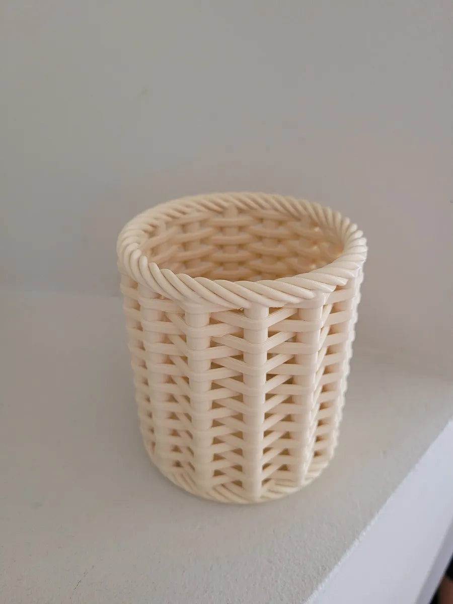 Woven Holder