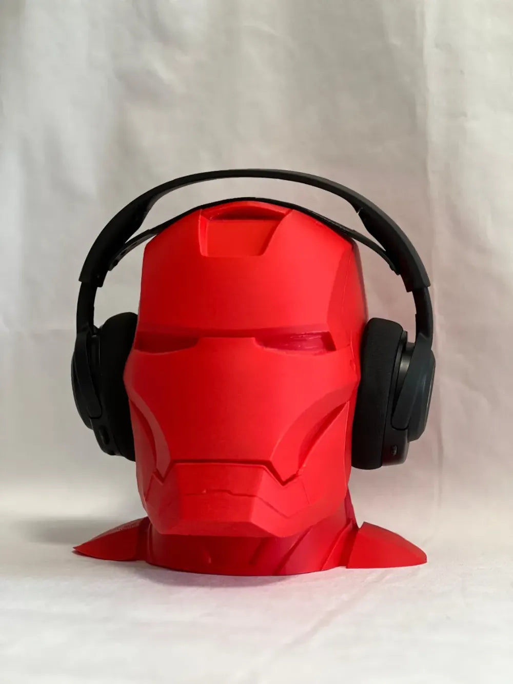 3D Printed Hero-Inspired Headphone Holder
