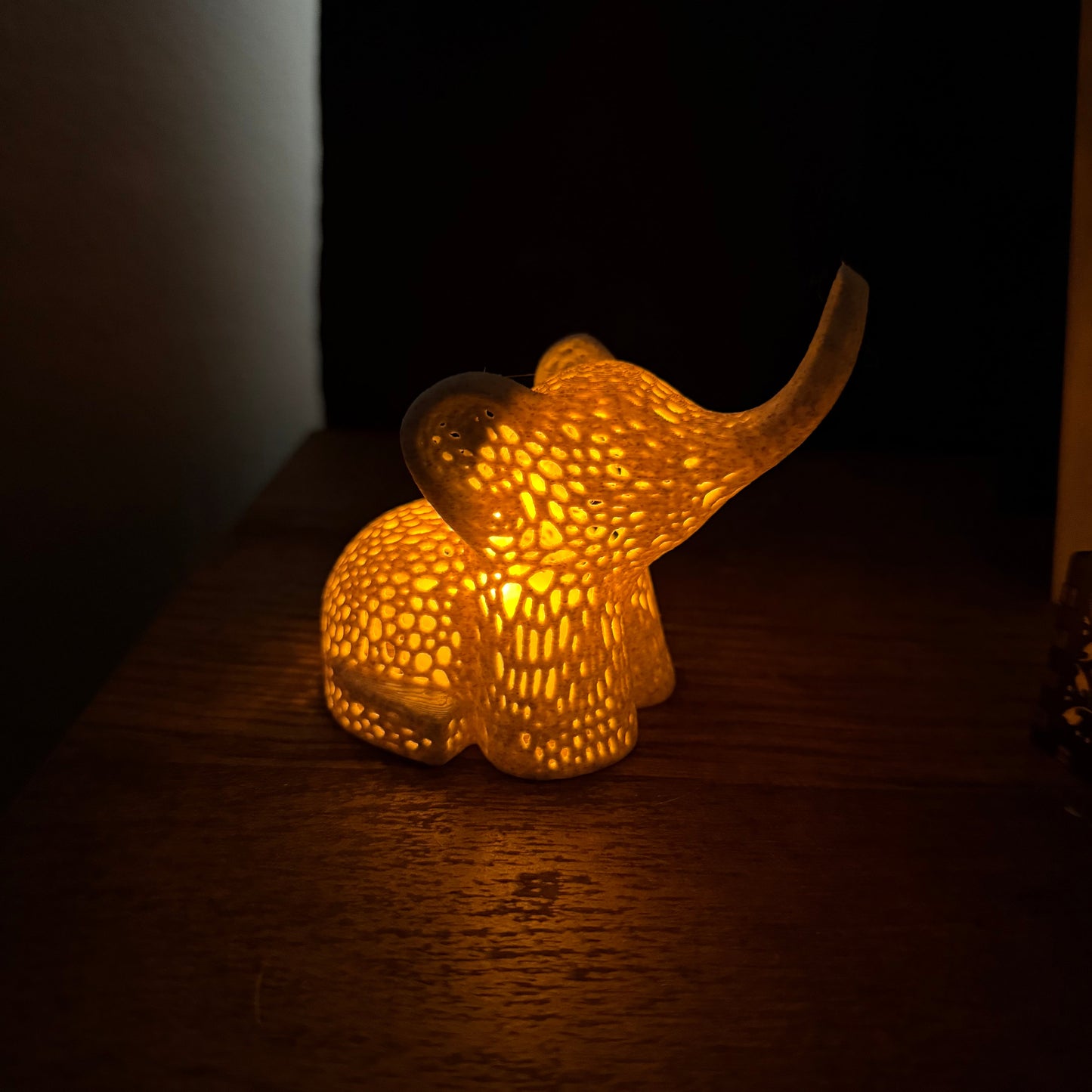 Voronoi Elephant Tea Light