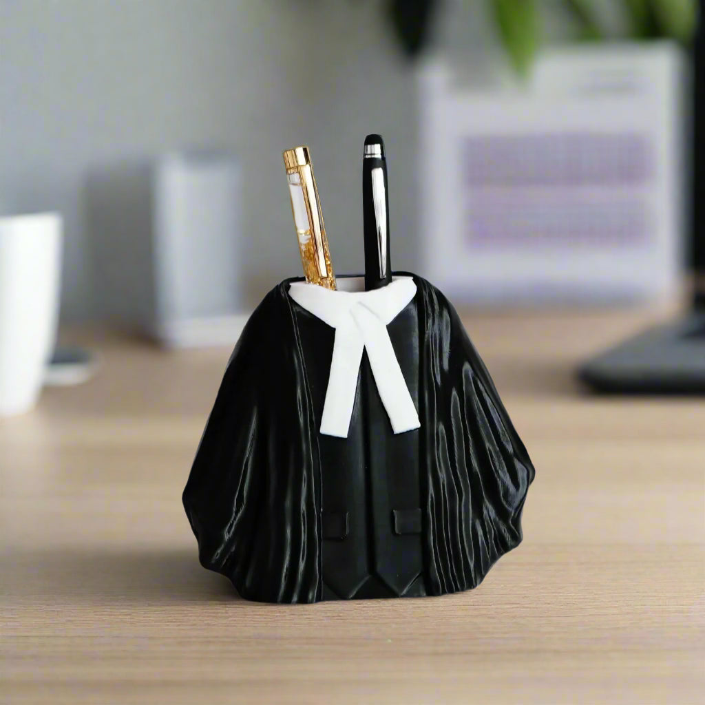 3D Printed Lawyer Coat Pen Stand