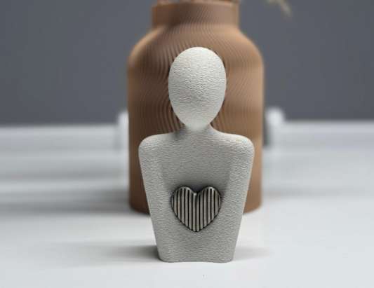 Infinite Embrace Motherhood Statue – Elegant 3D Minimalist Sculpture | Heartfelt Mother’s Day Home Decor & Family Keepsake