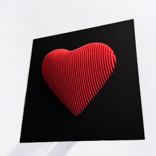 Infinite Layered Heart Sculpture – 3D Geometric Love Ornament & Desktop Art | Modern Symbolic Gift for Mom