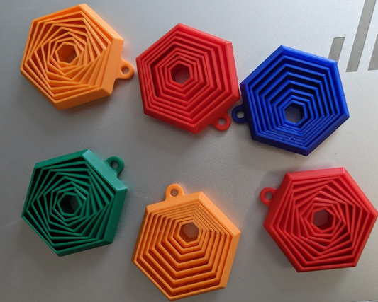 Infinite Hexagon Gyro Keychain Fidget Toy – 3D Printed Rotating Geometric Rings Keyring – Smooth Spinning Pocket Sensory Toy & Stress Relief Gift for Men, Women, and Teens