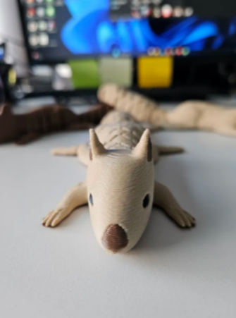 Flexi-Squirrel: Adorable Articulated Woodland Fidget Companion