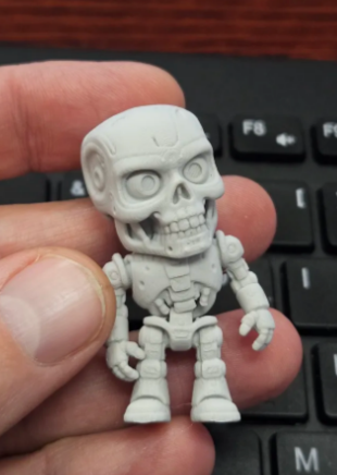 Mini Articulated Skeleton Cyborg Fidget Toy – 3D Printed Pocket-Sized Sci-Fi Robot