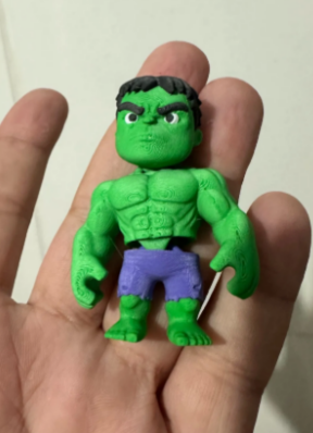 3D Printed Articulated Green Superhero Keychain – Flexi Muscle Hero Charm