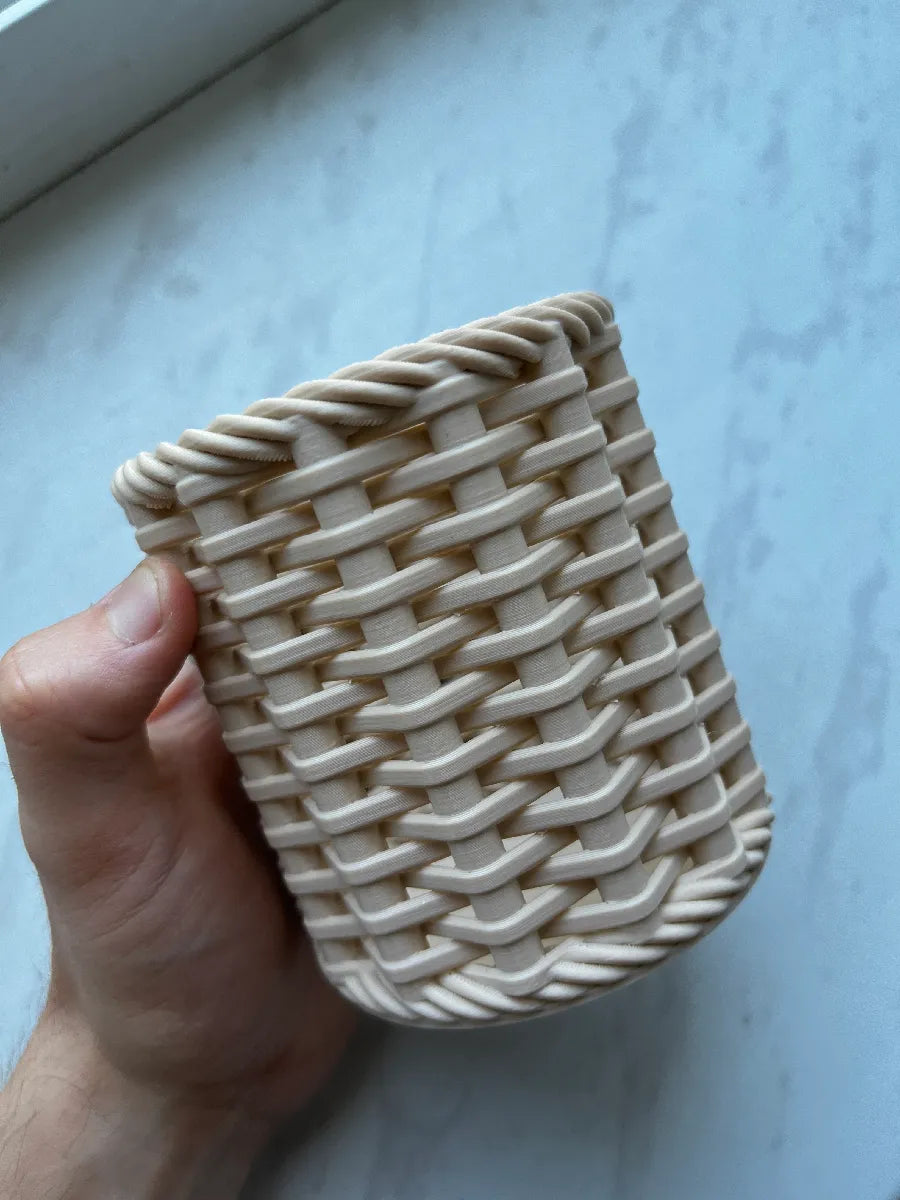 Woven Holder
