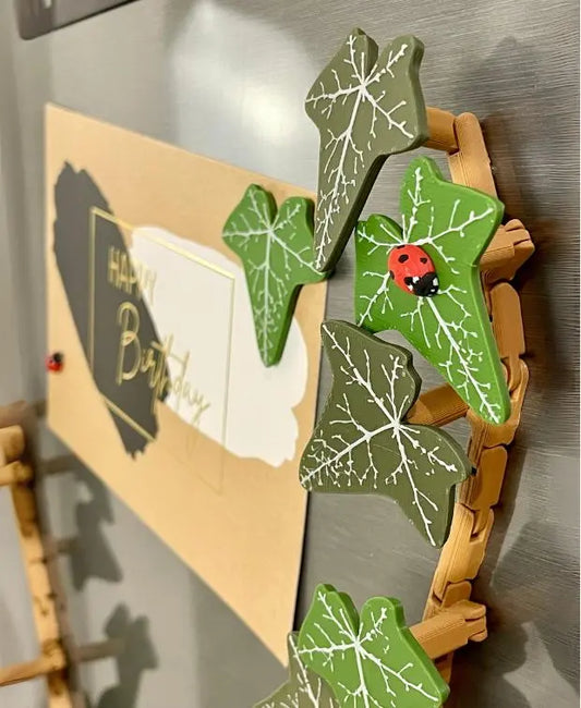 3D Printed Ivy Climbing Fidget Magnet Plant