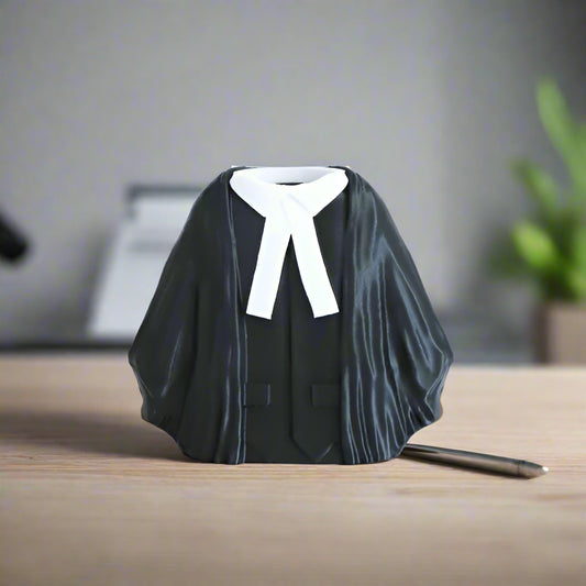 3D Printed Lawyer Coat Pen Stand